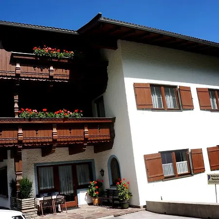 Roasnerhof 아파트 *