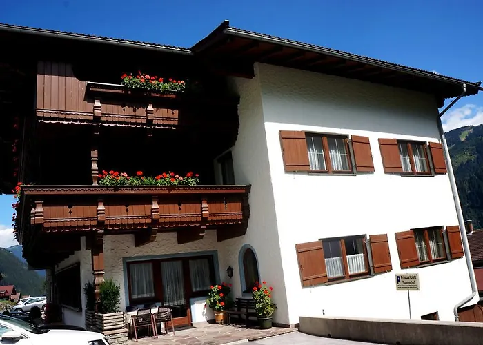 Roasnerhof 아파트 *